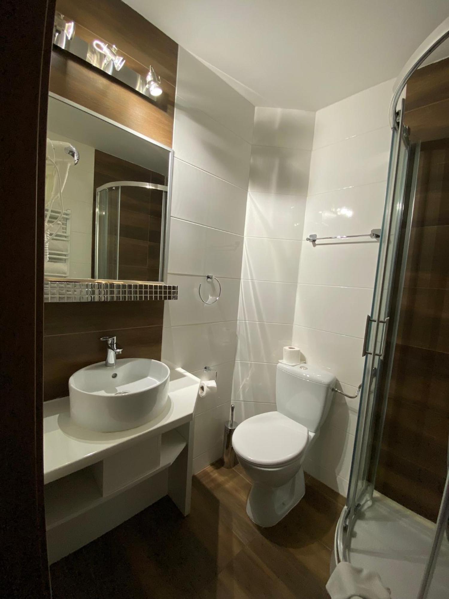 Hotel Constancja Częstochowa Buitenkant foto